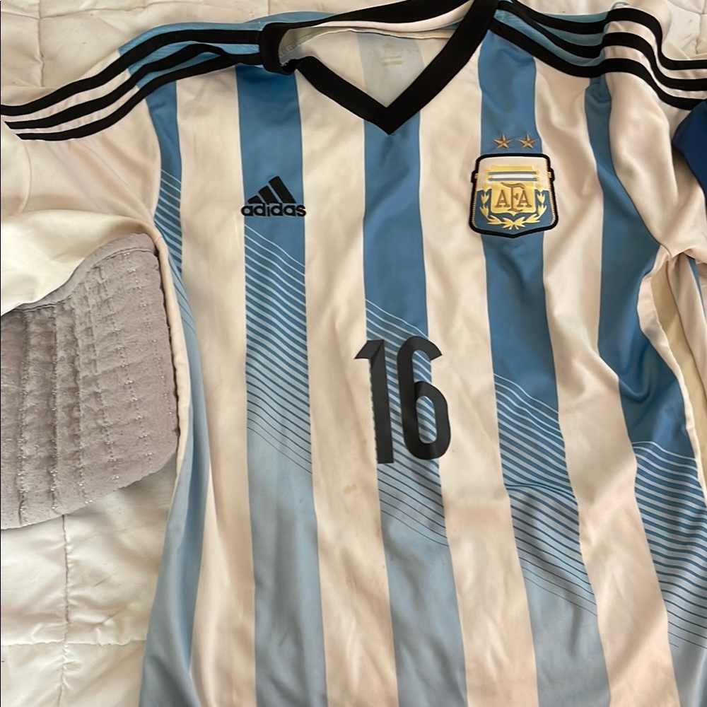 Men’s Sergio Kun Aguero Adidas Argentina Striped Soccer Jersey size Medium